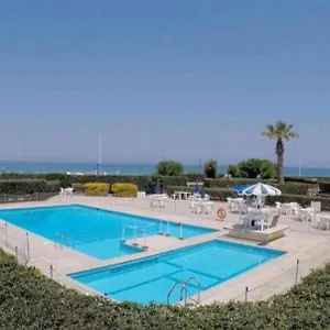 https://zibibbo-beach-apartments-trapani.sicilyhotelsitaly.net